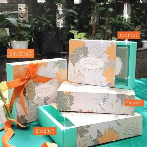 

[COD] BOX PREMIUM HAMPERS IDUL FITRI 22x22x8 cm WARNA MINT [COD]