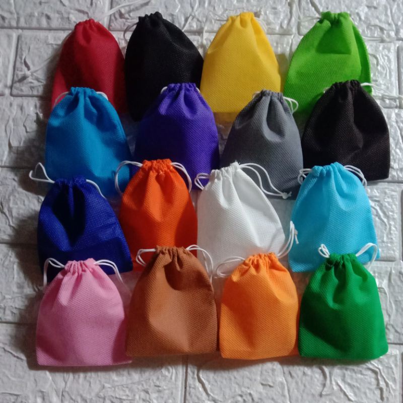 

Pouch uang receh/ Amplop lebaran serut polos