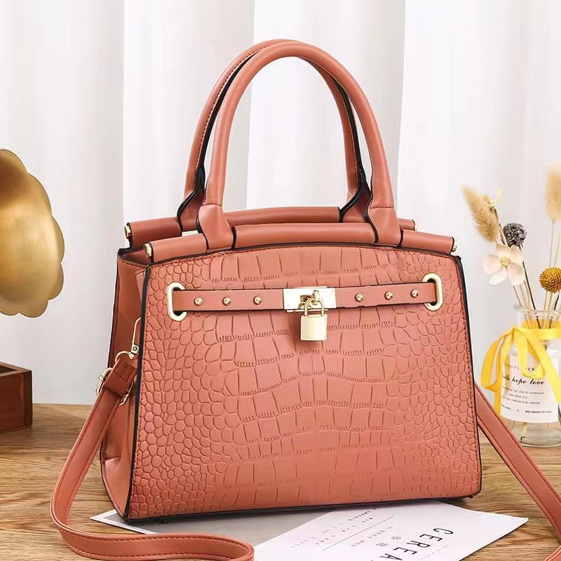 072 Fashion  Handbag Tas Selempang Wanita Import (1 KG MUAT 2)tas SHOULDER BAG Fashion Elegant wanita import terbaru 1kg bisa 2 tas import