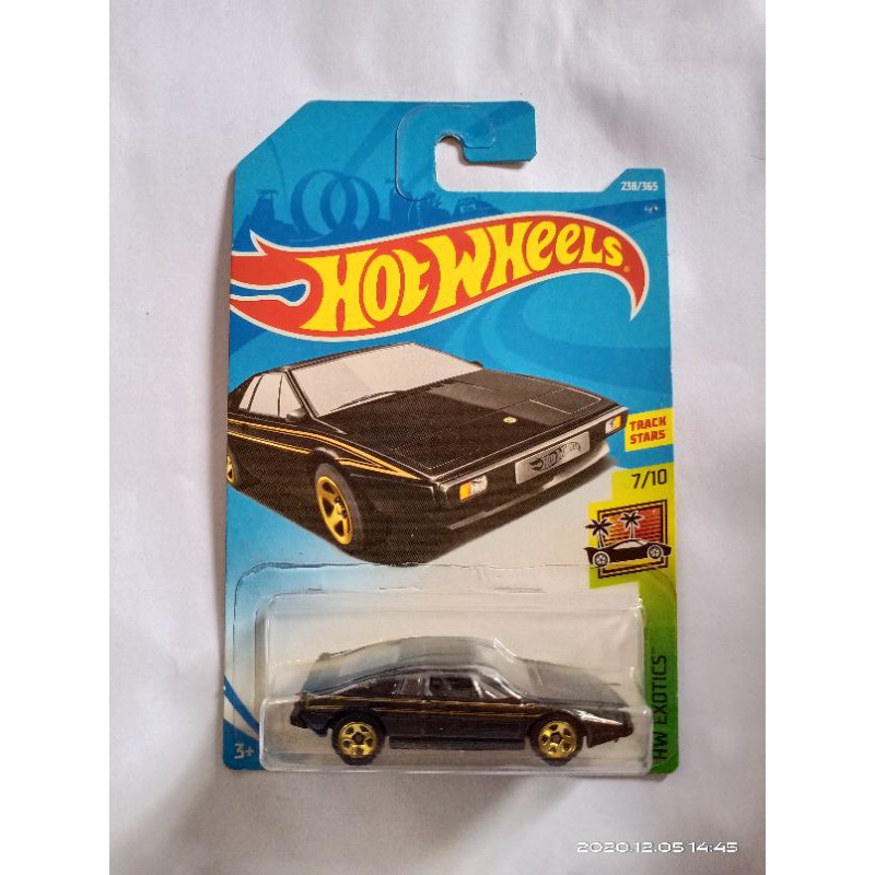 

lotus esprit si