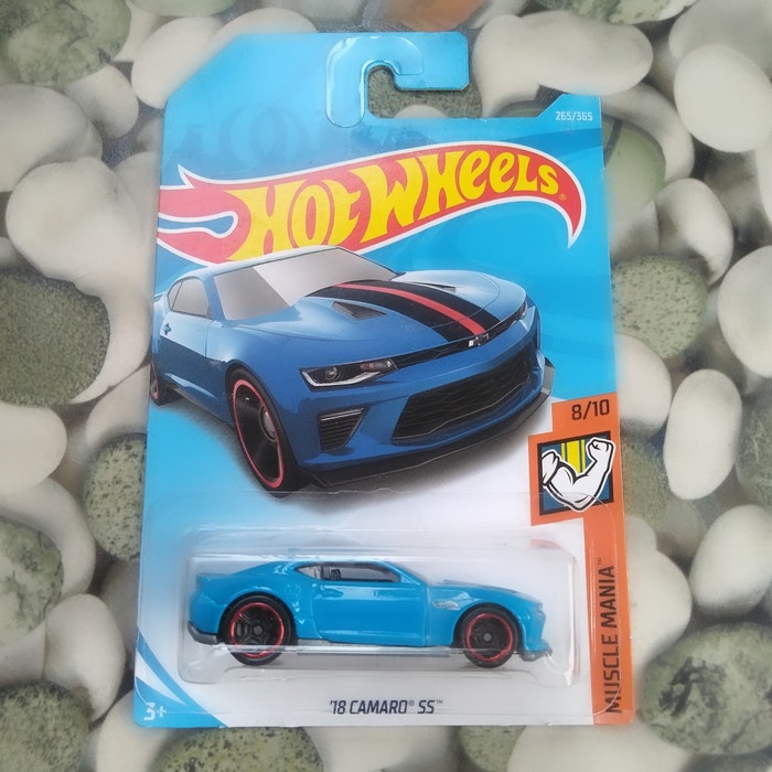 Hot Wheels 18 Camaro SS - HW Car Special Edition