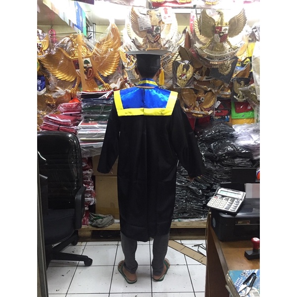 Toga wisuda Mahasiswa Wisuda dewasa satu set