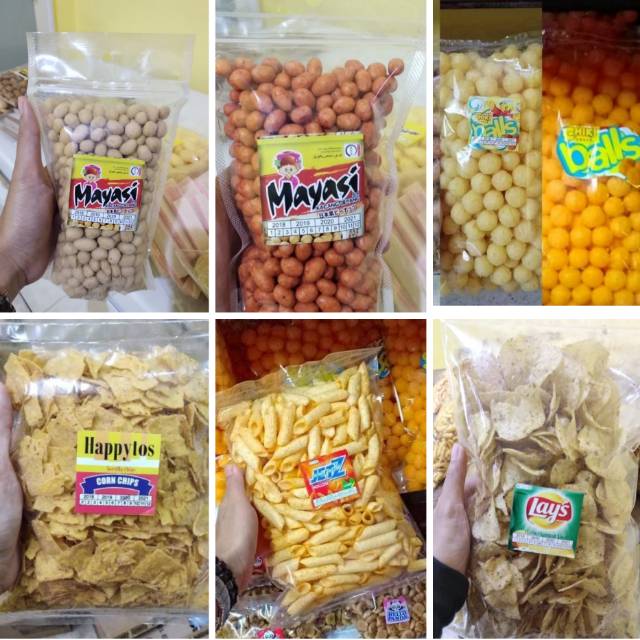 

Aneka Snack Kiloan (etalase 1)