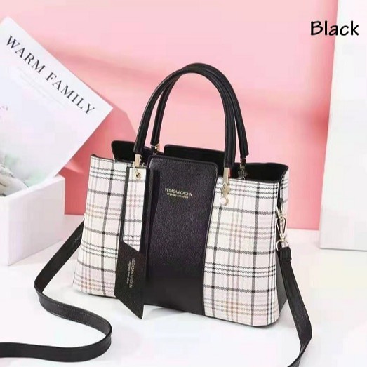 Tas Wanita Import GTF 315 !! TAS WANITA MODEL HANDBAG FASHION IMPORT CANTIK Tas Wanita Selempang Import 100% Real Pict Slingbag PU Leather Tali Selempang Bisa di Atur Panjang Pendek Top Handle Bag Memiliki 2 Ruangan Penyimpanan Dengan Pengu