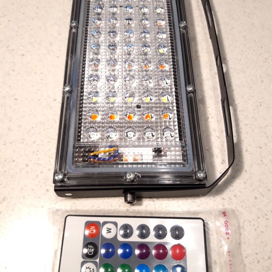 Lampu SOROT 50 Watt RGB. Slim 50 Watt Warna Warni Indoor Outdoor
