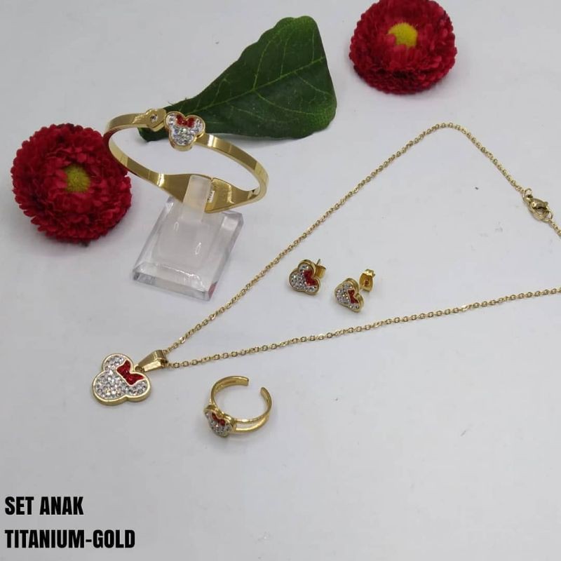 Set Titanium Anak