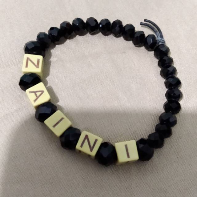 Gelang cantik bahan monte kristal