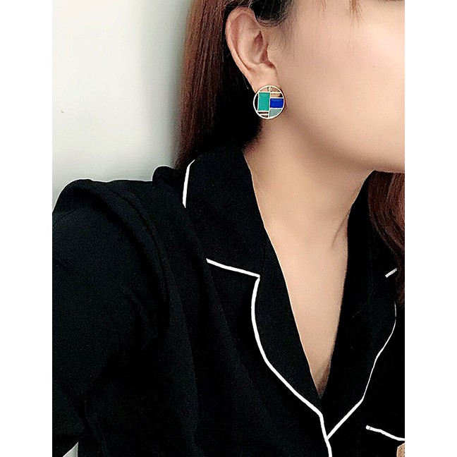 LRC Anting Tusuk Fashion Contrast Geometric Stitching Stud Earrings F65393