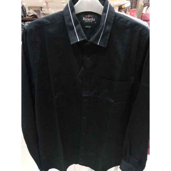kemeja panjang RICARDO