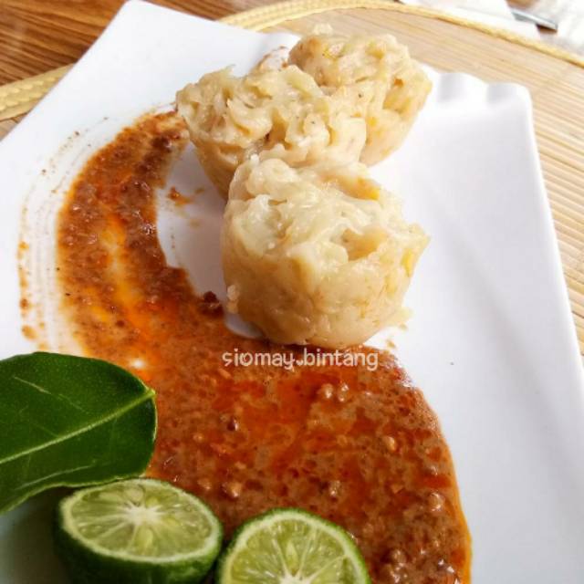

Siomay ikan tenggiri FROZEN isi 10pcs (SIOMAY BINTANG)