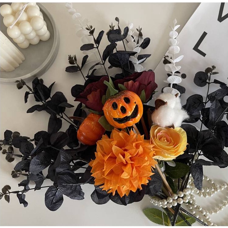 Buket 7 Cabang Bunga Lavender Buatan Warna Hitam Untuk Dekorasi Halloween