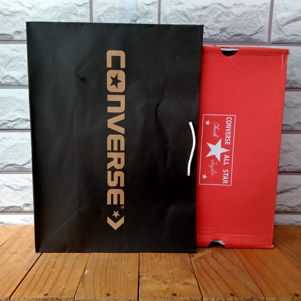 Papper Bag / Paper Bag / Tas Belanja / Kardus / Tempat Sepatu CONVERSE