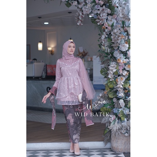 KHANSABATIK COD - SET COUPLE MECCA DUSTY KEBAYA KONDANGAN TUNANGAN BAJU SARIMBIT PRIA WANITA FASHION MUSLIM KEKINIAN BAHAN BROKAT VELVET MIX TILE MUTIARA MEWAH TERBARU 2022