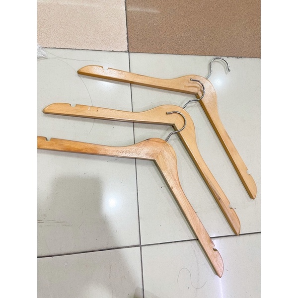 Hanger Kayu premium Natural dewasa murah,hanger steinlis/stenlies tebel import ,gantungan stenlis