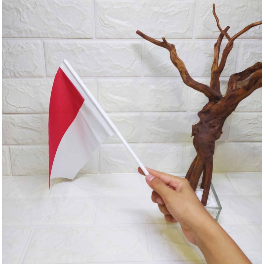 (1 Pcs) Bendera KAIN Merah Putih Support Kemerdekaan RI