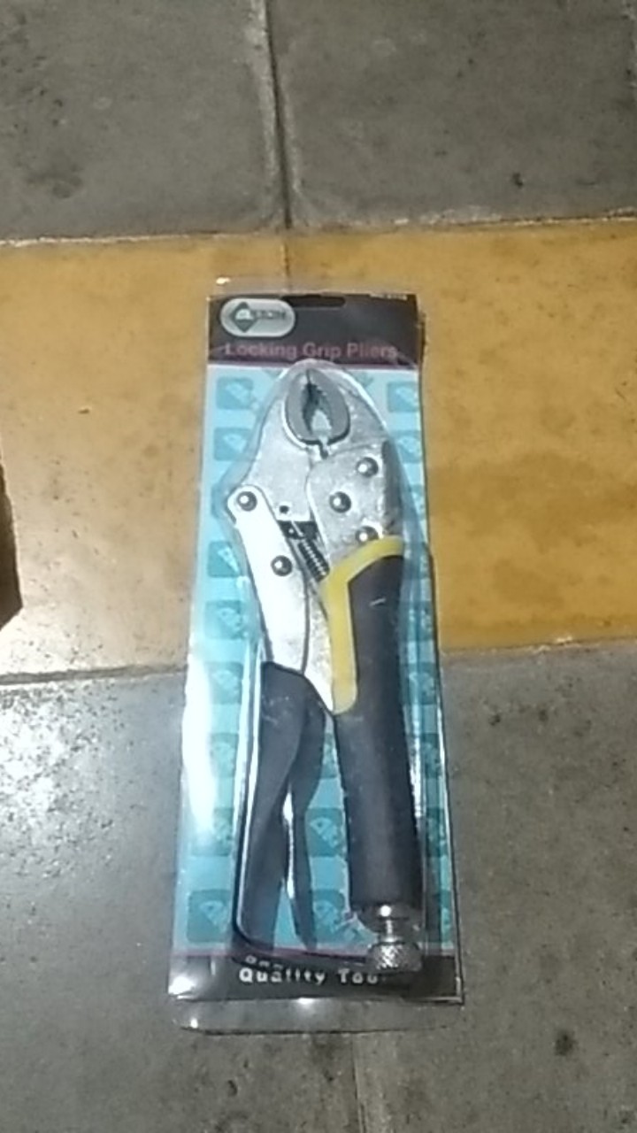 Tang Jepit 10inch Round Locking Plier Tang Buaya Bengkok 10 Tang Jepit Gagang Karet  Blitz 10 Inch