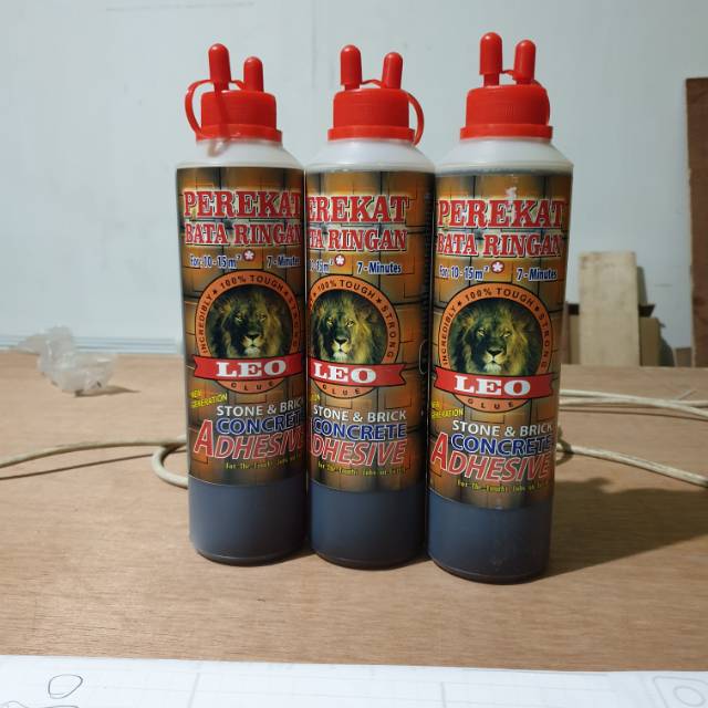 

LEM BATA RINGAN LEO 900gr / LEM LEO ORIGINAL