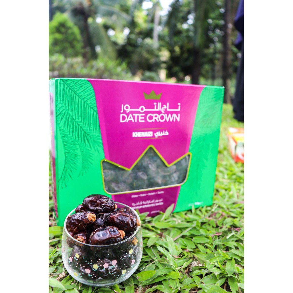 

Kurma Date Crown khenaizi 1 kg makanan segar Original Premium Emirates Dates buah kering manis