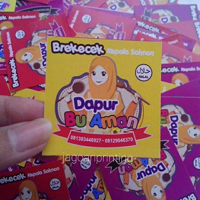 

Stiker Label Produk Bentuk Persegi
