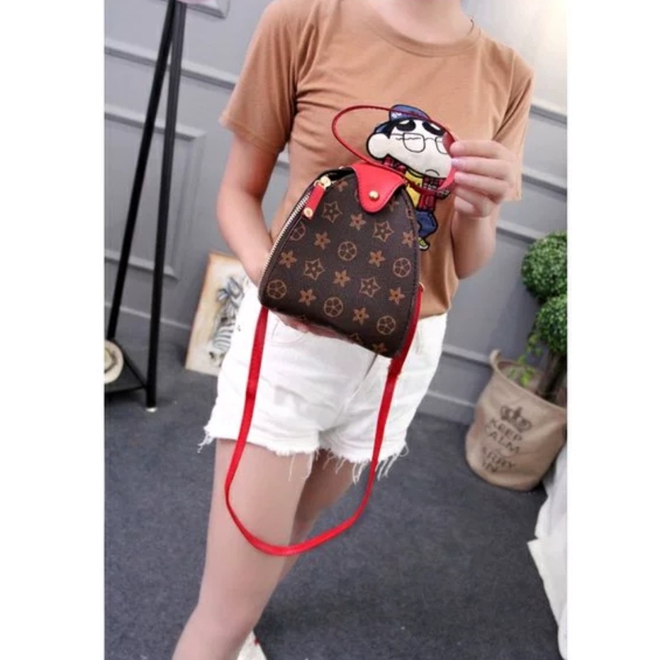 Khatinstore Tas selempang Wanita / Import / Terbaru 2022 / Model Kerucut / Sling Bag Motif Elvi - 118