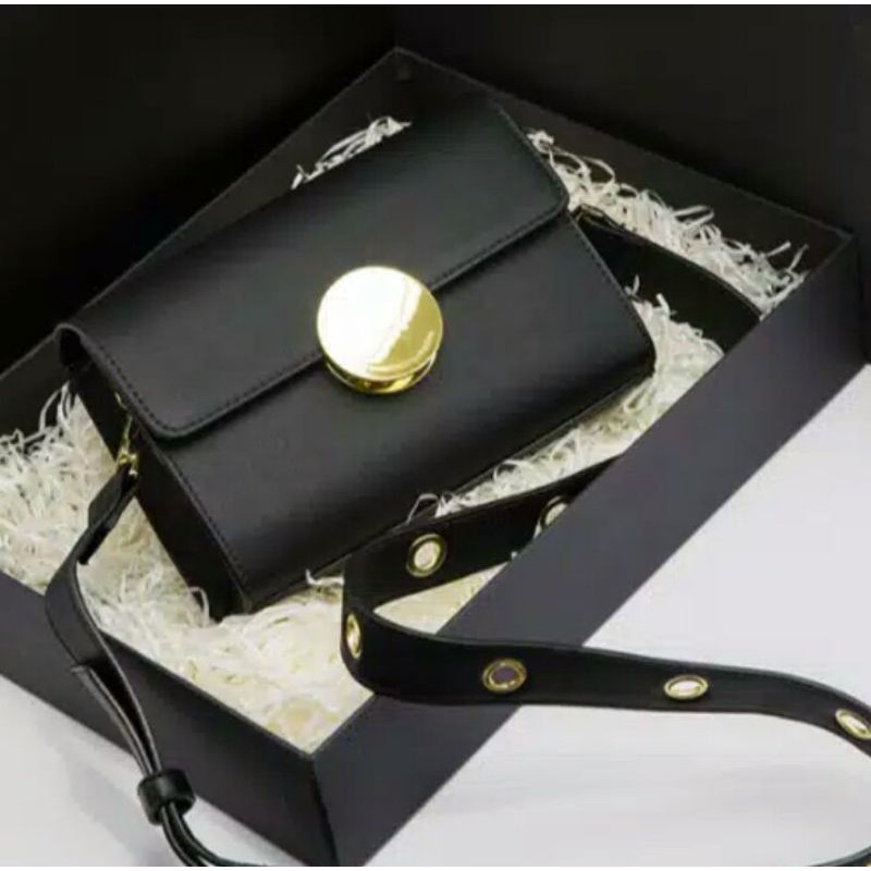 Tas CNK Wanita Circular Buckle Selempang Sling Bag Tas Import