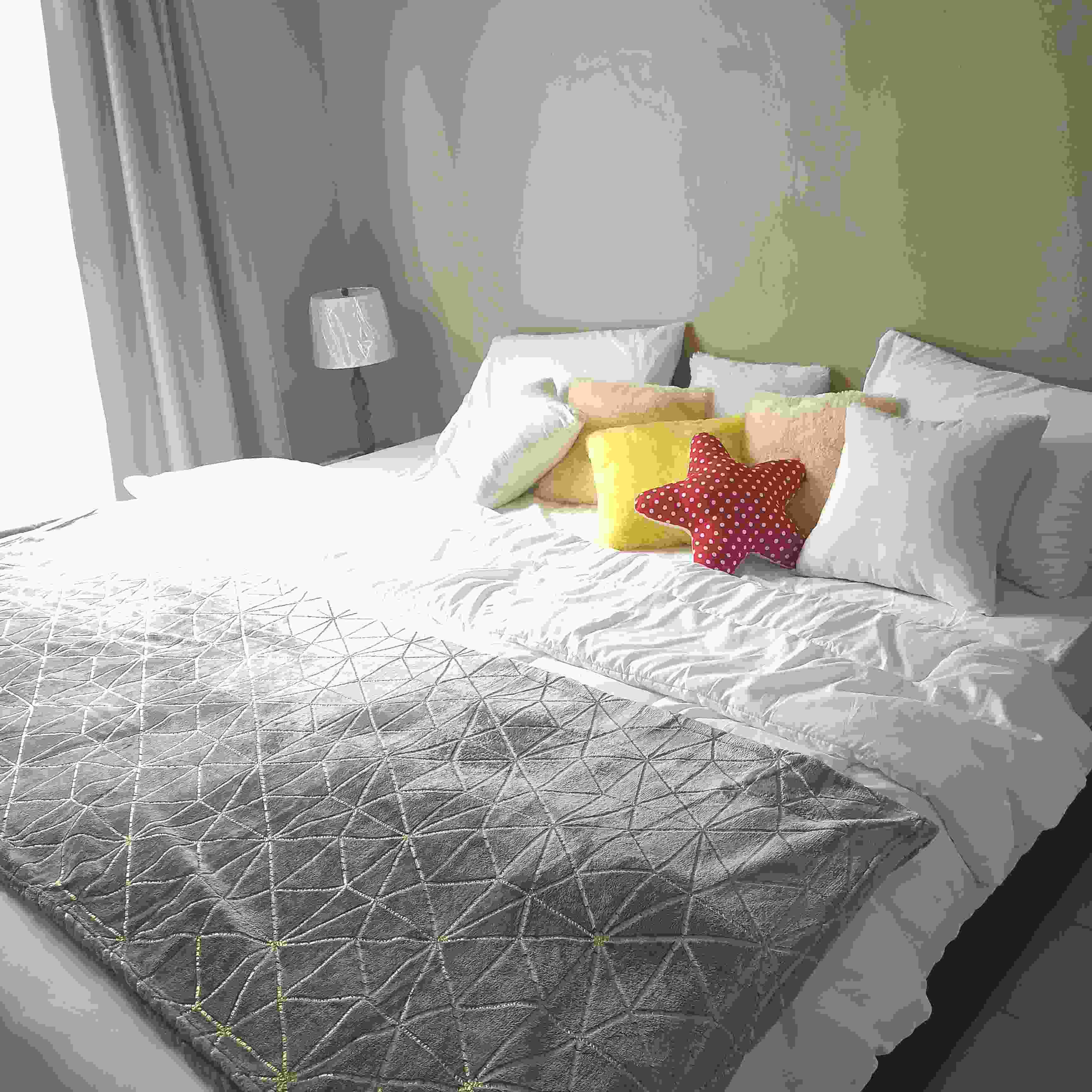 Bantal Rasfur Murah/grosir Bantal 1kg Muat 4pcs