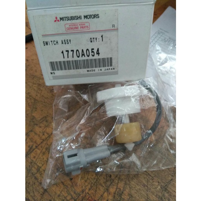 Sensor fuel filter triton pajero