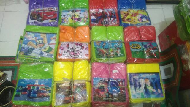 Tas ulang tahun winnie the pooh 2 kantong