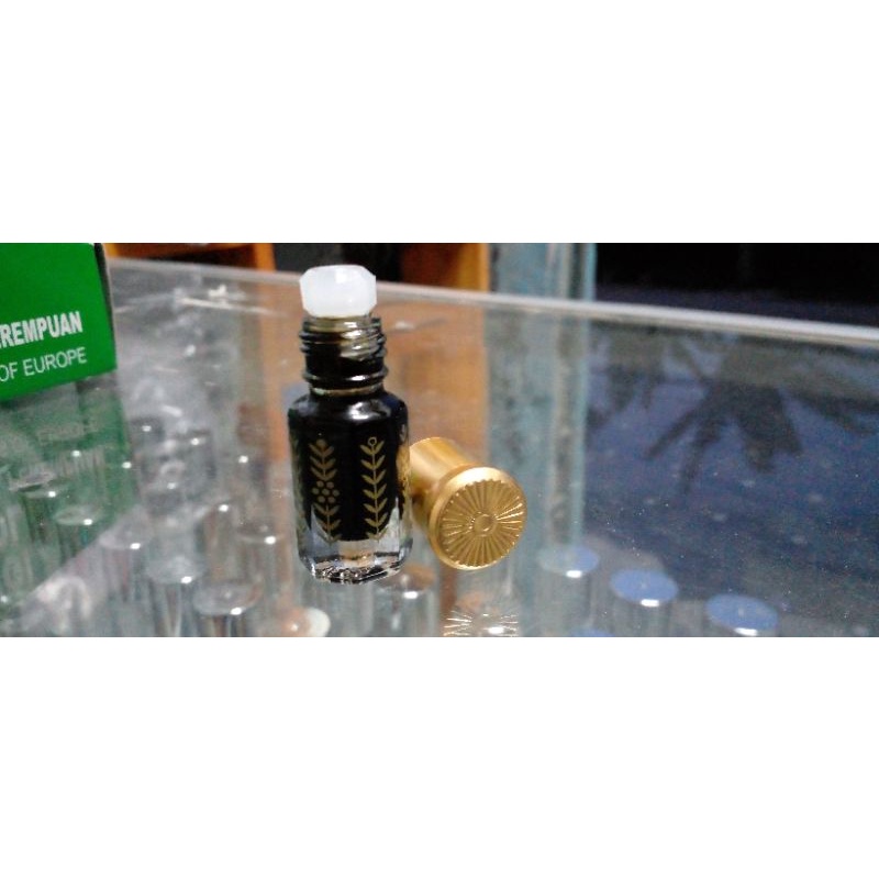 

MIYAK MISIK HITAM MURNI