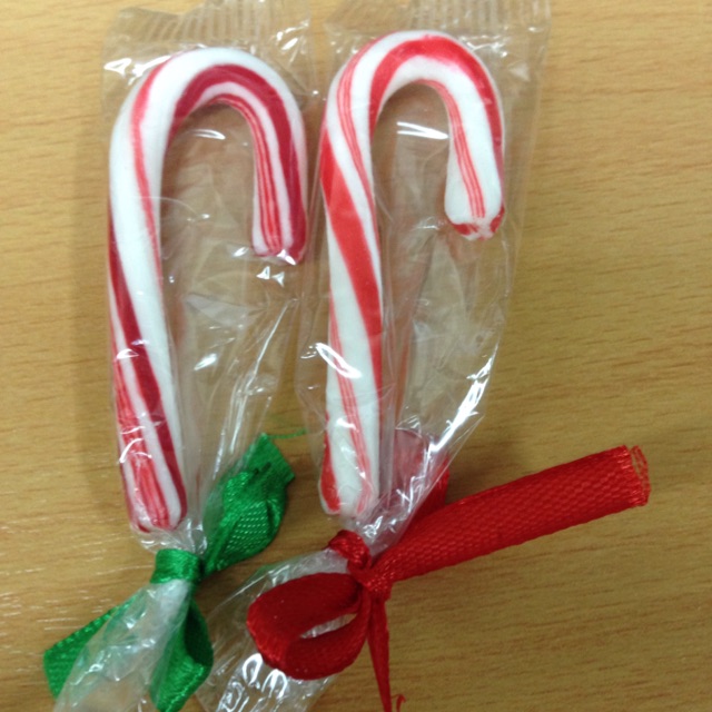 

Permen tongkat candy cane produk Mexico