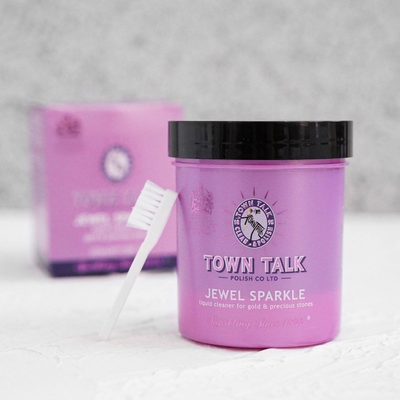 TOWN TALK Jewel Sparkle 225ml  Kegunaan Membersihkan perhiasaan yang terbuat dari gold , platinum , 