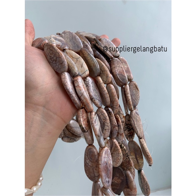 batu alam Penden simba oval jasper putih coklat 2 x 4 cm brown white