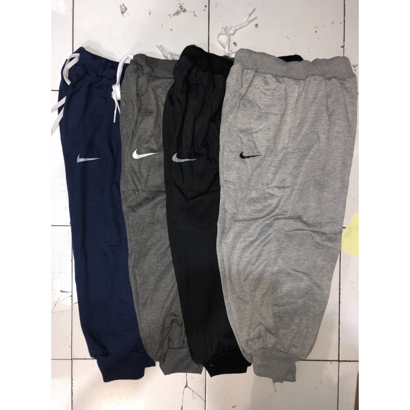 CELANA JOGGER 3/4 RUNNING SWEATPANTS