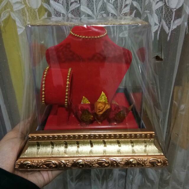 Kotak Mahar Perhiasan / kotak mahar perhiasan kalung gelang