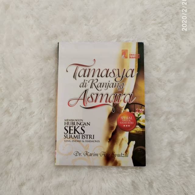 Tamasya Di Ranjang Asmara