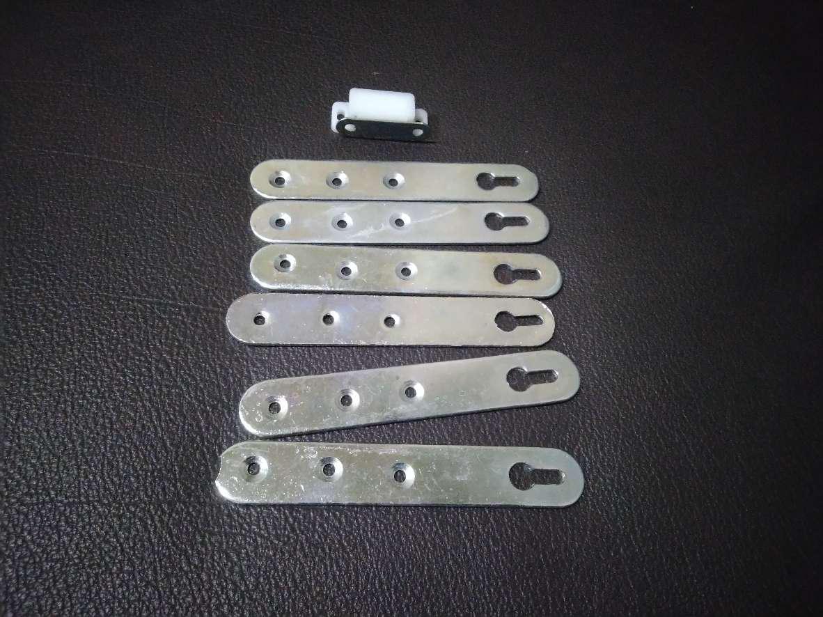 Mp 33 Magnit Pintu Kayu Lemari Warna Putih / Magnetic Catch / Tic Tac Magnit