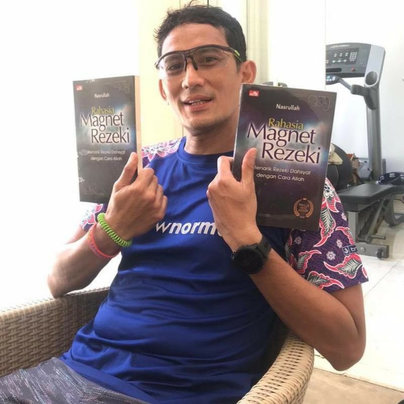 Buku bisnis agama motivasi Islam Islami best seller pengembangan diri RAHASIA MAGNET REZEKI original