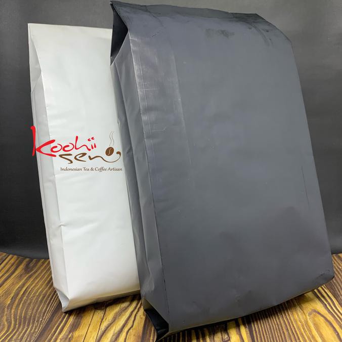 

KEMASAN GASET 1250G BLACK MATTE DOFF ALUFOIL 100 μM PRO PACKAGING