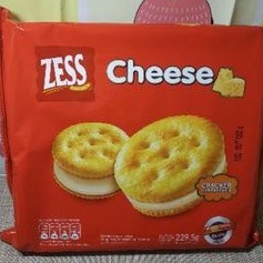 

Zess Cracker Sandwich Cheese Butter Malaysia HALAL BPOM ML BERAT 229.5 gr isi 9pack