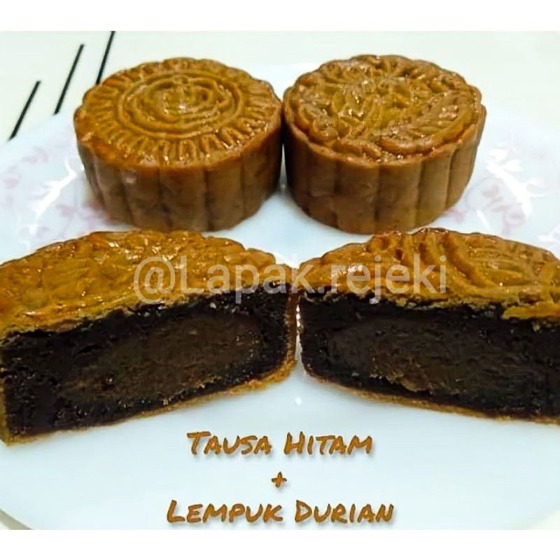 

HALAL Kue Bulan Isi Lempuk Durian / Moon Cake / Tongqiupia Selatpanjang - Lao Siong Selatpanjang