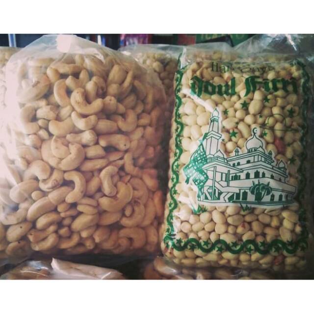 

Kacang mede mentah
