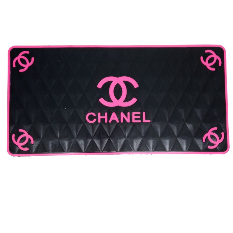 Karpet Dashboard mobil alas dashboard mobil chanel hitam pink