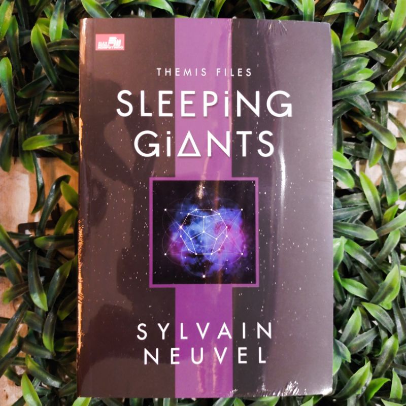 Sleeping Giants (Themis Files #1)