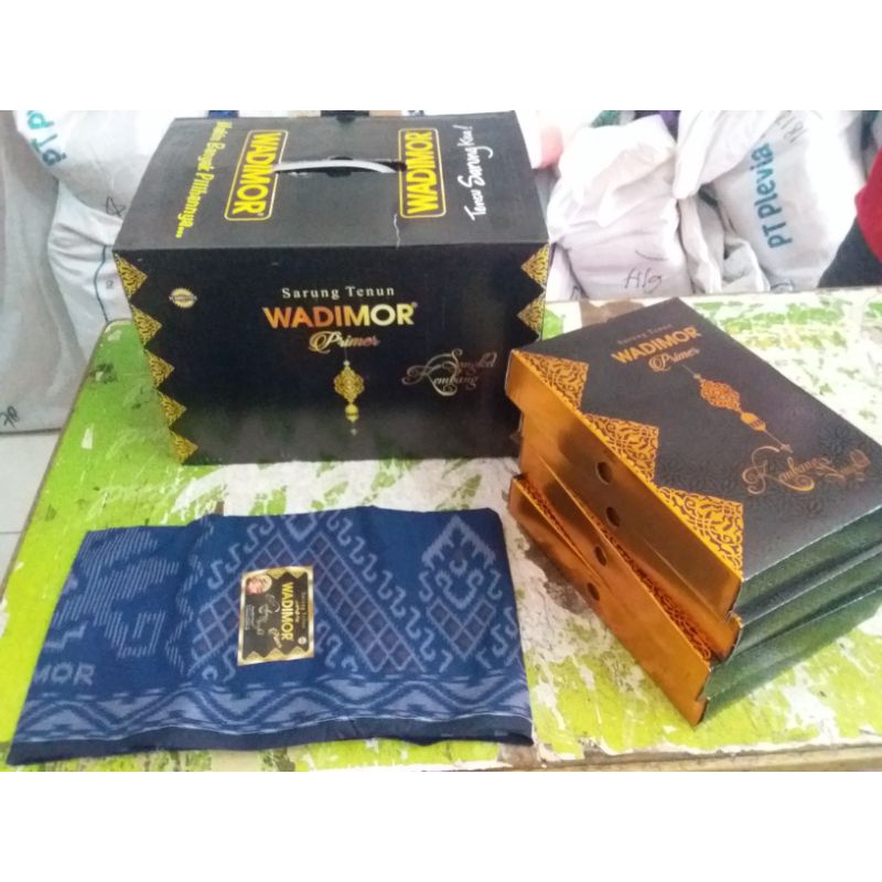 Sarung Wadimor Primer songket kembang