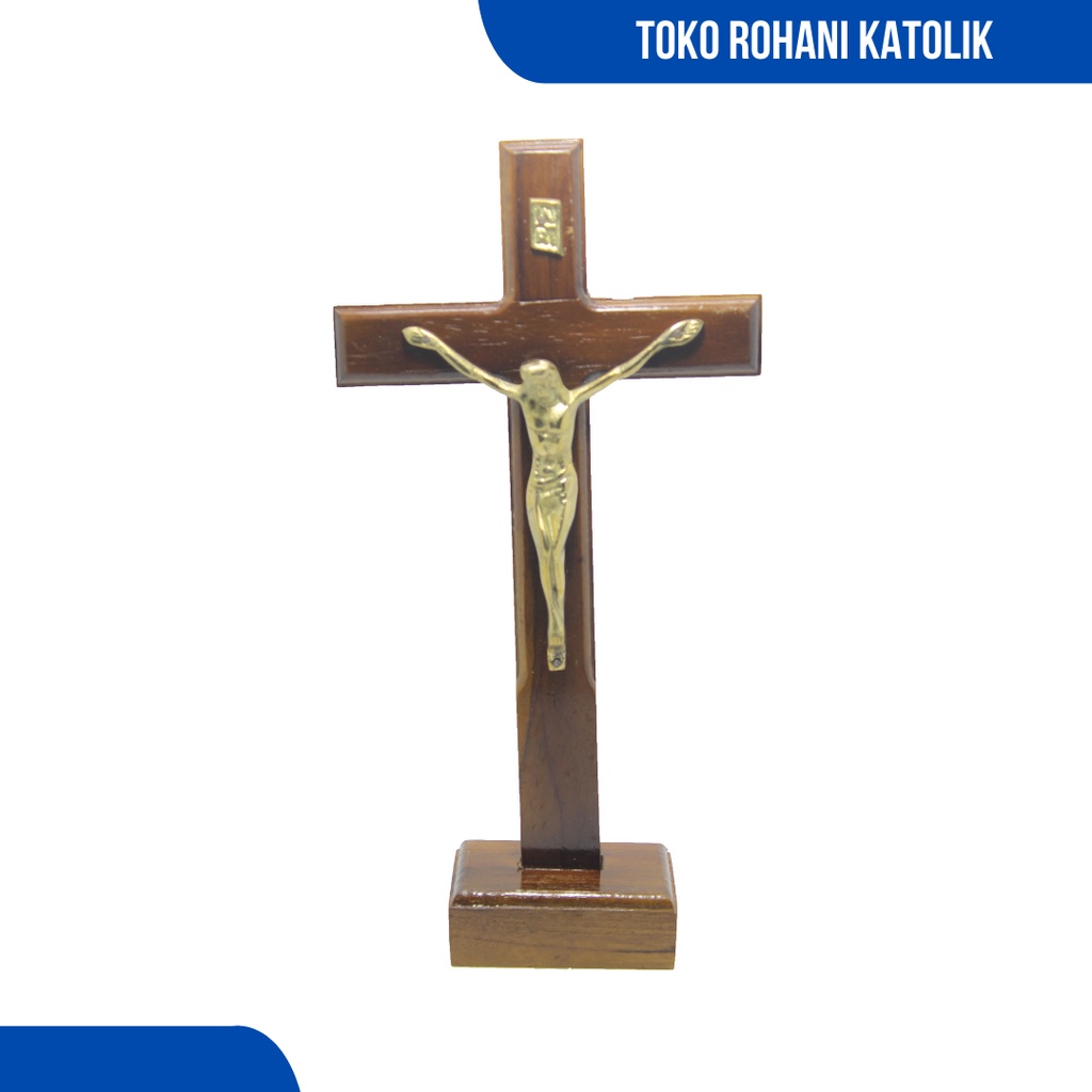 SALIB DUDUK KORPUS KUNINGAN 40 CM / SALIB MEJA KATOLIK / SALIB ALTAR / SALIB PATUNG YESUS