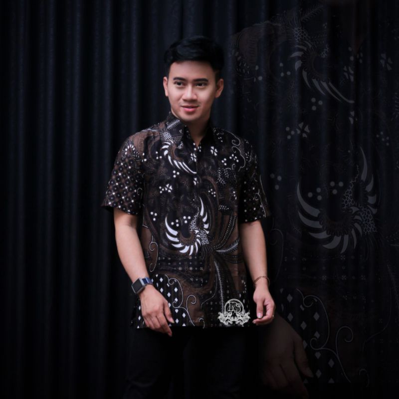 Kemeja pria batik motif terbaru 2022