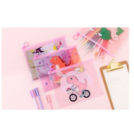

Tempat Pensil Model Zipper Gambar Dinosaurus