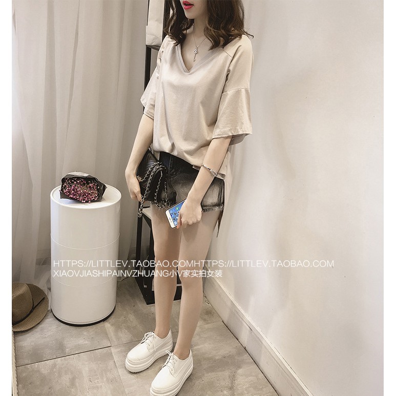 Kaos Wanita Berlengan Setengah Lengan T-shirt Casual Leher V Korean Style Kaos Fashion Longgar Adem