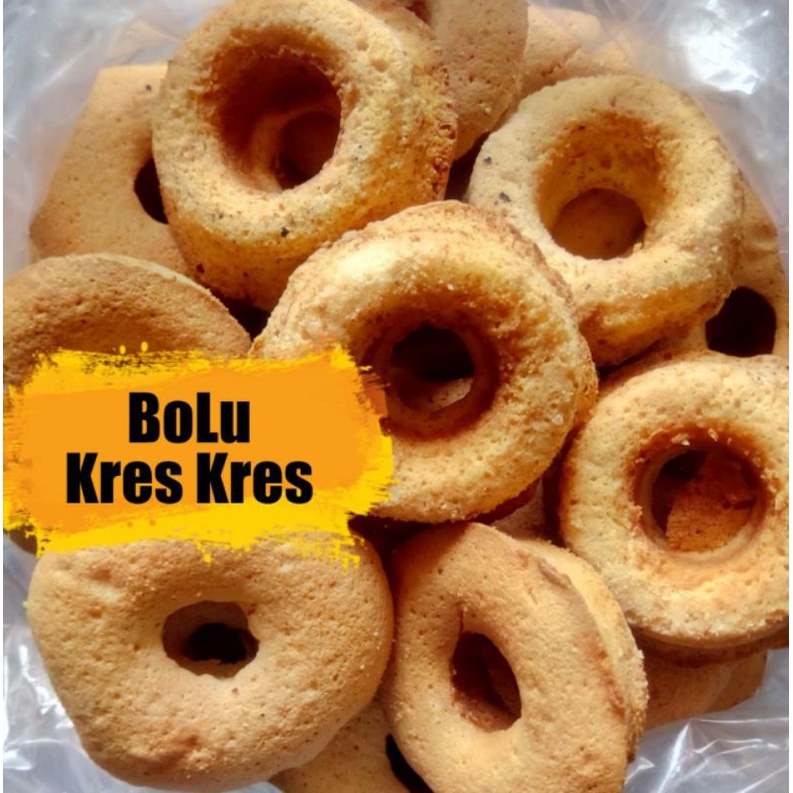 

Bolu kres kres renyah manis empuk jajanan viral isi toples terfavorit makanan ringan untuk oleh-oleh