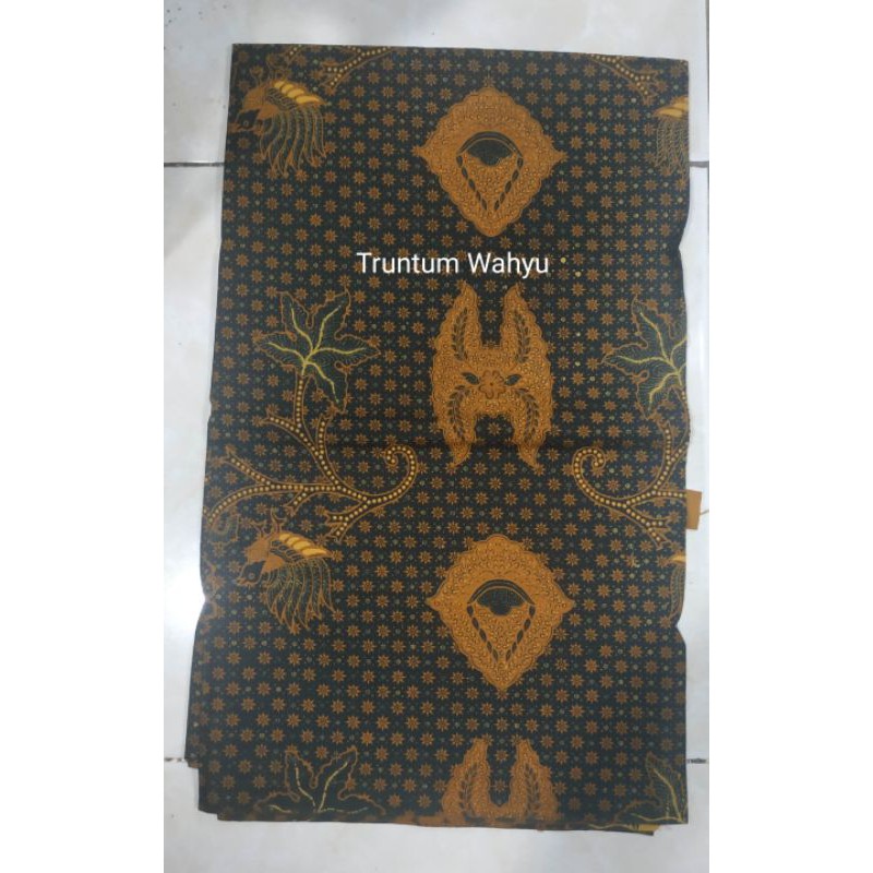 Jarik Batik Motif Truntum Wahyu